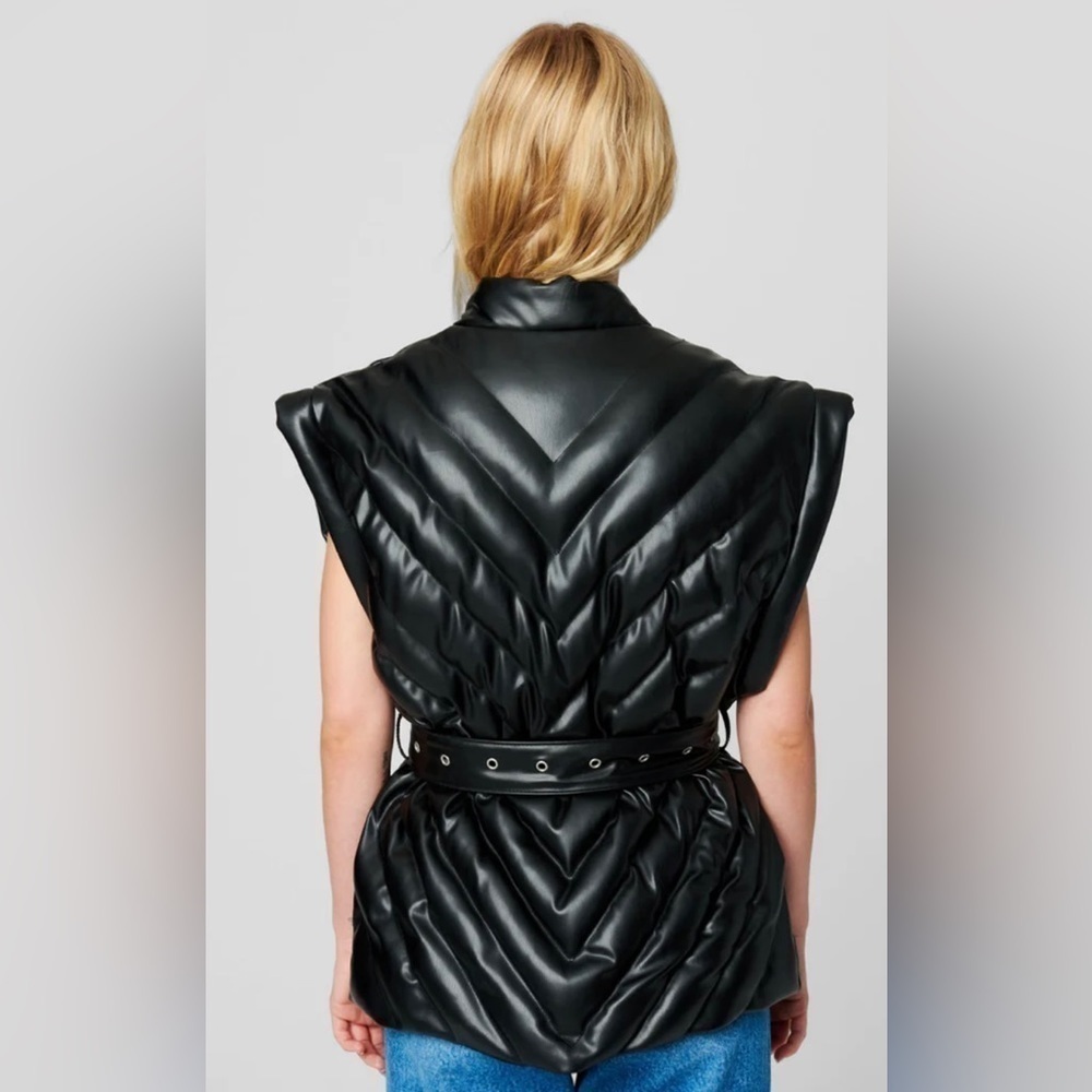 Blank NYC Faux Leather Vest Belted NWT Black Vegan Leather Size XS - Picture 4 of 5